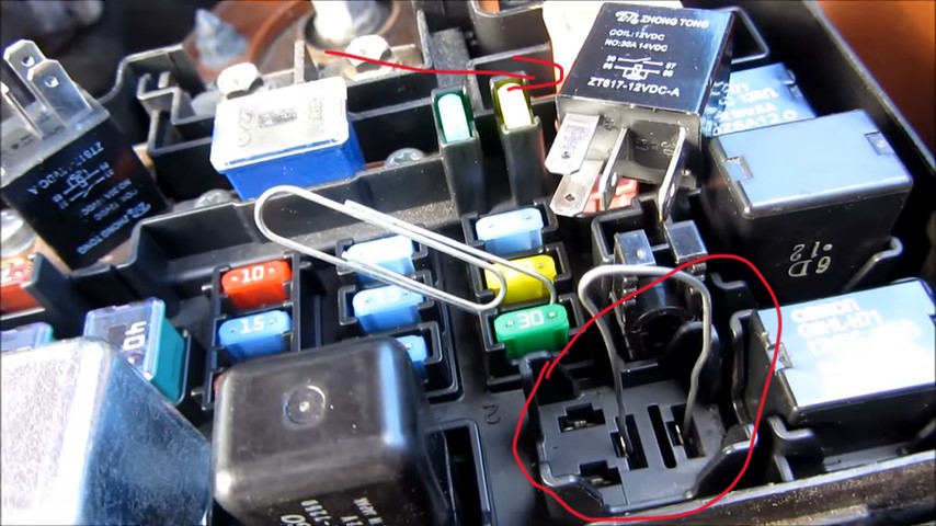 Broken Air Conditioning Compressor Relay